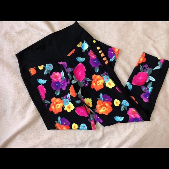PINK Victoria's Secret Pants - Victoria’s Secret PINK Ultimate Legging